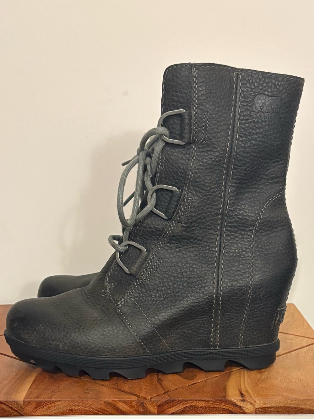 Sorel Joan of Arctic Wedge Boots Waterproof W8 - Picture 2 of 8